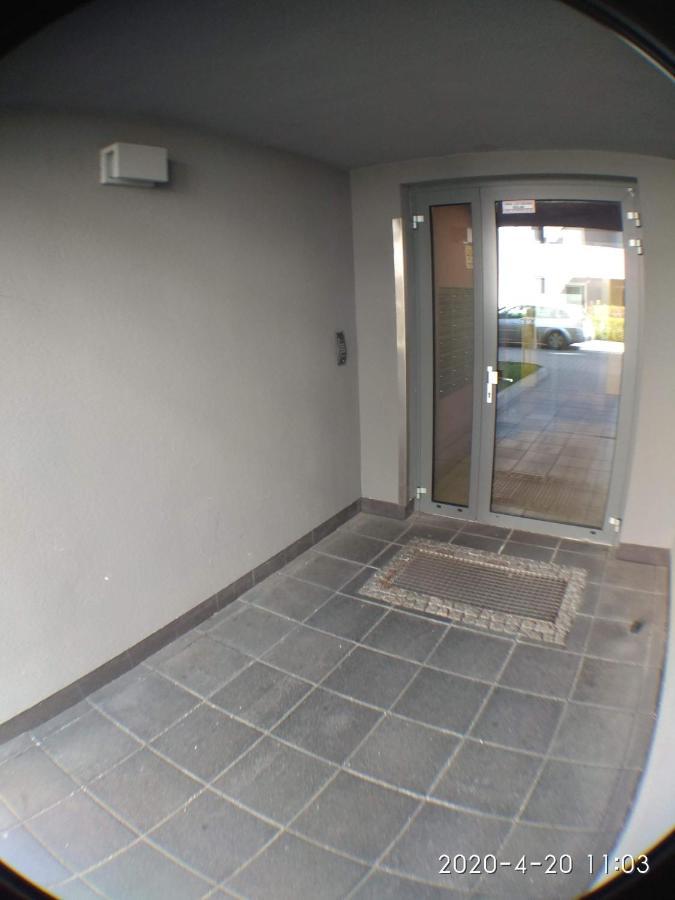 2060 Zwyciestwa 5G - Tanie Pokoje W Apartamencie - Samodzielne Zameldowanie - Self Check In Poznań Exterior foto