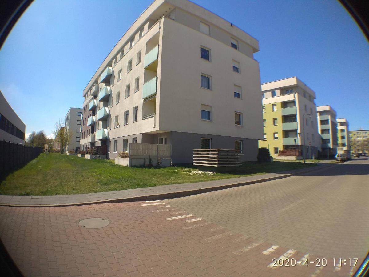 2060 Zwyciestwa 5G - Tanie Pokoje W Apartamencie - Samodzielne Zameldowanie - Self Check In Poznań Exterior foto
