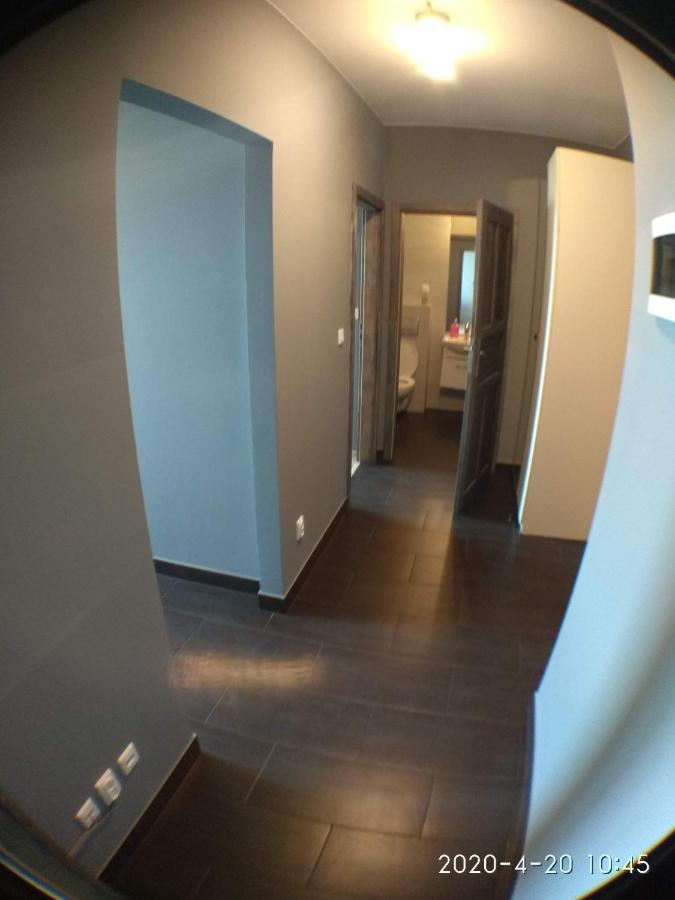 2060 Zwyciestwa 5G - Tanie Pokoje W Apartamencie - Samodzielne Zameldowanie - Self Check In Poznań Exterior foto