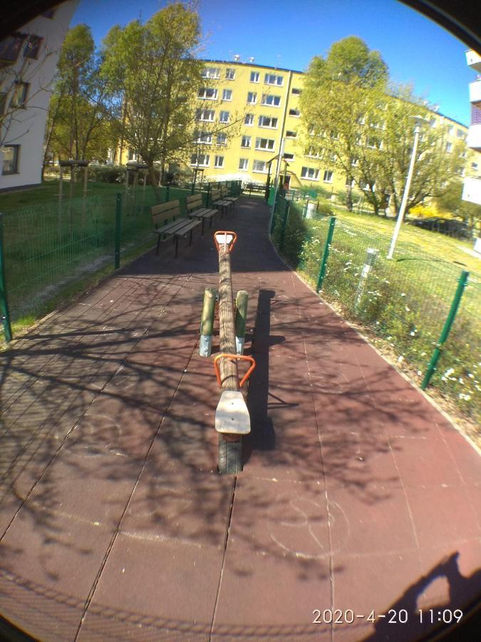 2060 Zwyciestwa 5G - Tanie Pokoje W Apartamencie - Samodzielne Zameldowanie - Self Check In Poznań Exterior foto