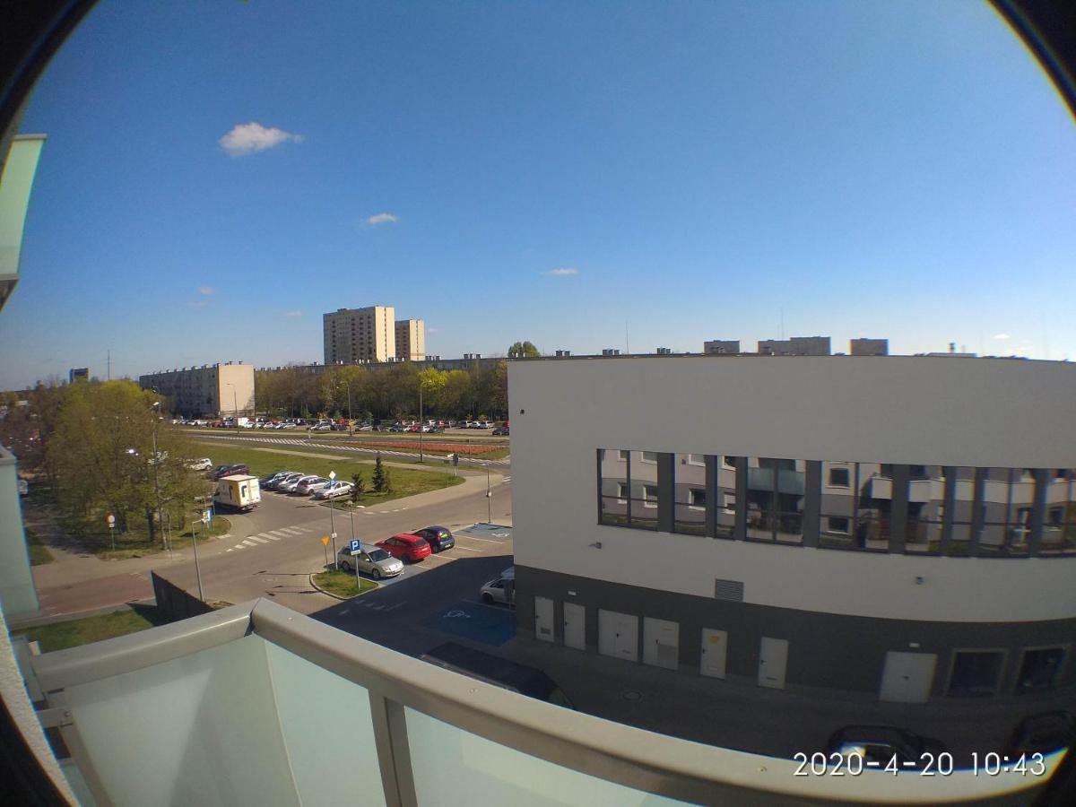 2060 Zwyciestwa 5G - Tanie Pokoje W Apartamencie - Samodzielne Zameldowanie - Self Check In Poznań Exterior foto
